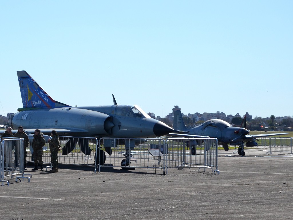 Mirage y Tucano